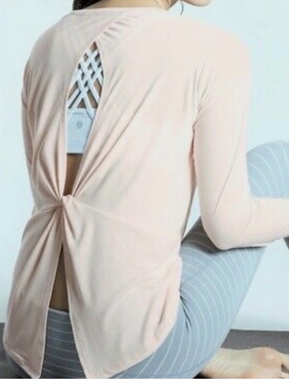 Athleta Pale Blush Long Sleeve Active Top